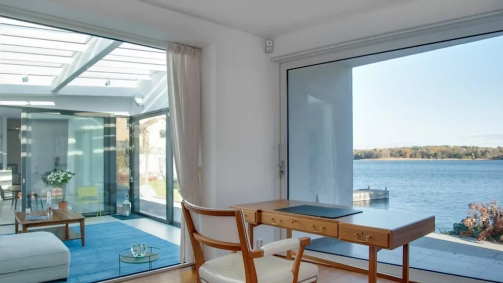 Living the High Life: The Best Sea-Facing Apartments in Mumbai